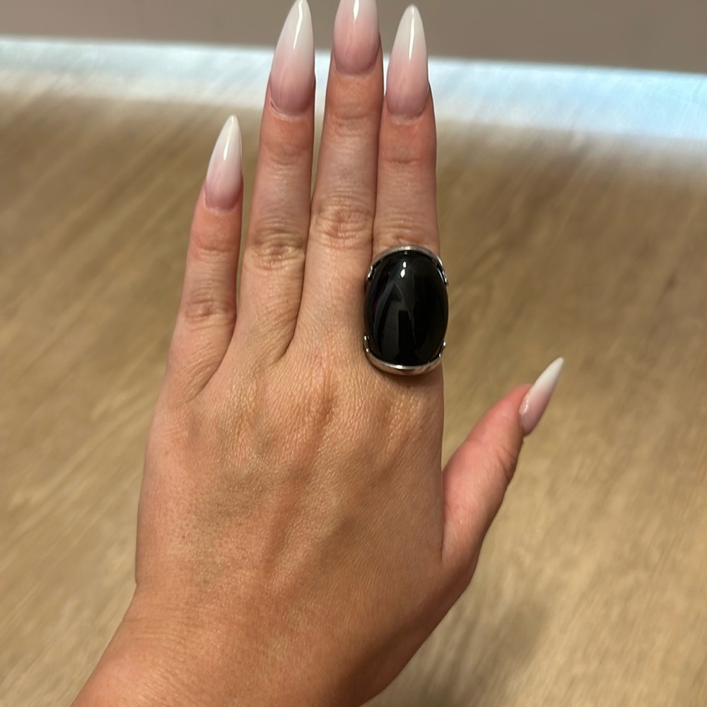Tocara statement ring